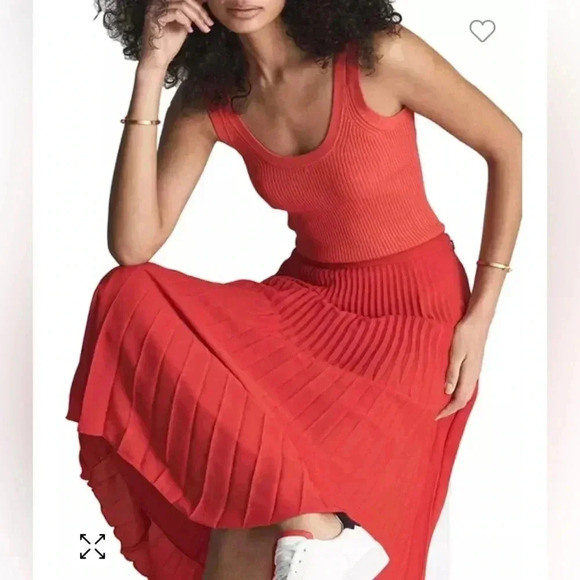 REISS Izzie Pleated Burnt Orange Midi  Skirt Sz 2 - Picture 1 of 9